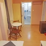 Opera Guesthouse